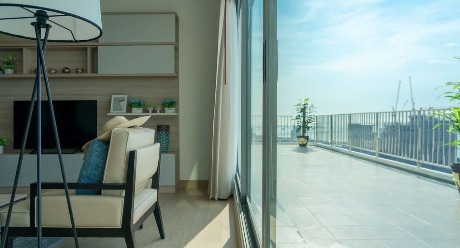 For rent 3 bedrooms apartment in Si Racha, Chonburi