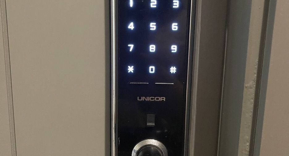 For sale 1 bed condo in Chom Thong, Bangkok