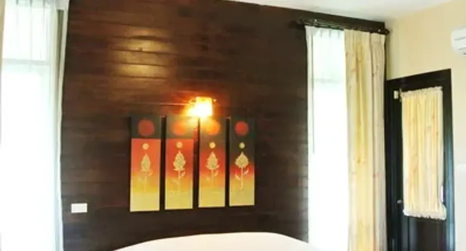 For sale and for rent 4 bedrooms house in Si Racha, Chonburi