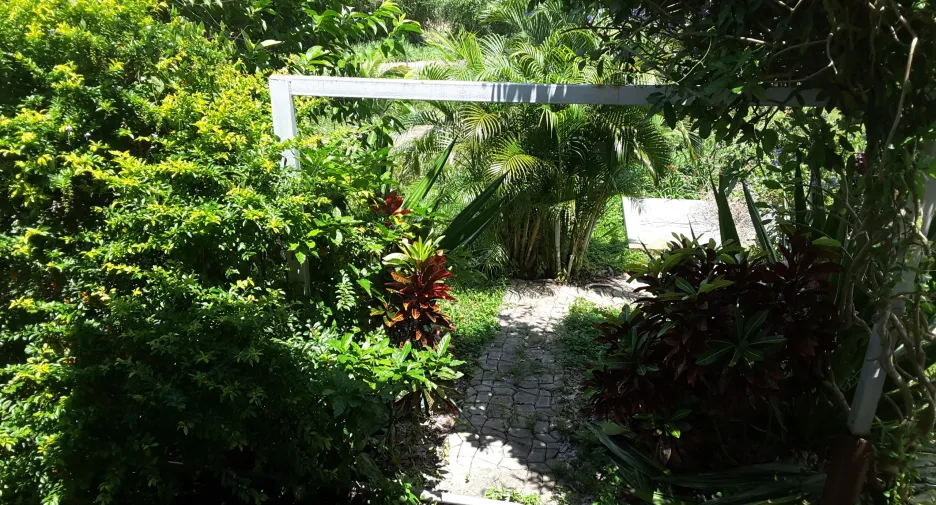 For sale 5 bedrooms house in Pong Nam Ron, Chanthaburi