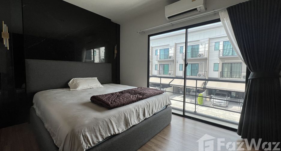 For sale and for rent 3 bedrooms townhouse in Prawet, Bangkok