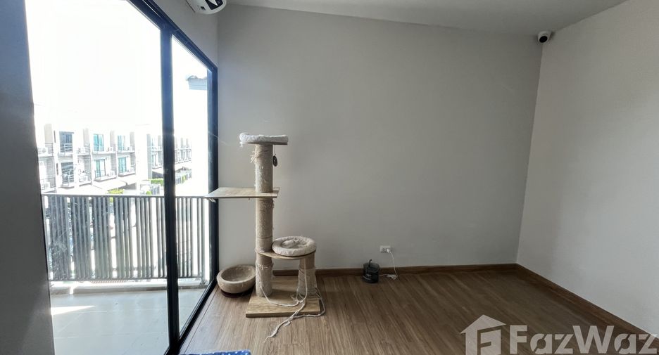 For sale and for rent 3 bedrooms townhouse in Prawet, Bangkok