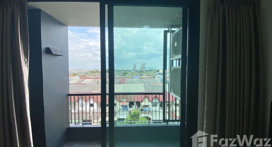 À vendre 1 chambre condo à Lat Phrao, Bangkok