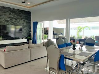For sale 3 bedrooms villa in Hua Hin, Prachuap Khiri Khan