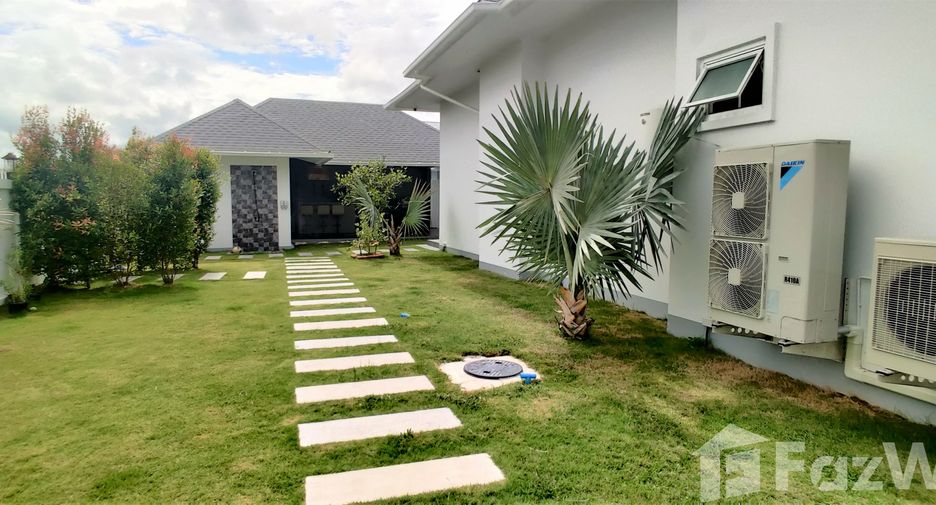 For sale 3 bedrooms villa in Hua Hin, Prachuap Khiri Khan