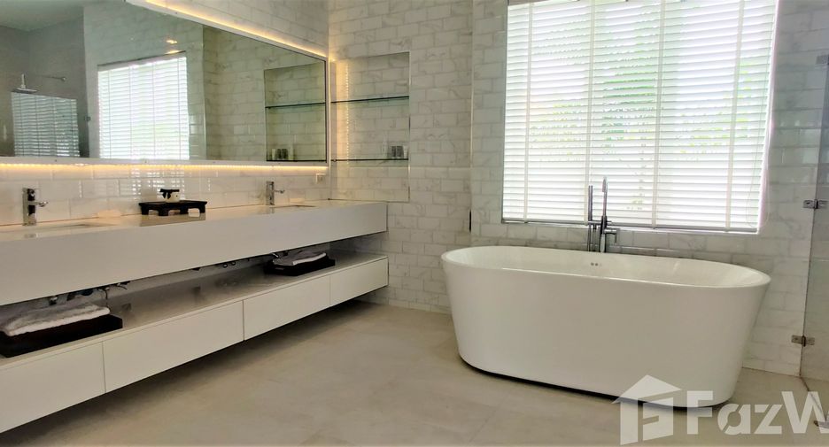 For sale 3 bedrooms villa in Hua Hin, Prachuap Khiri Khan