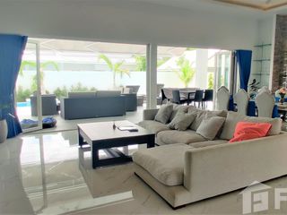 For sale 3 bedrooms villa in Hua Hin, Prachuap Khiri Khan