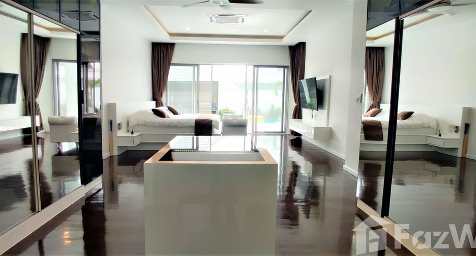 For sale 3 bedrooms villa in Hua Hin, Prachuap Khiri Khan