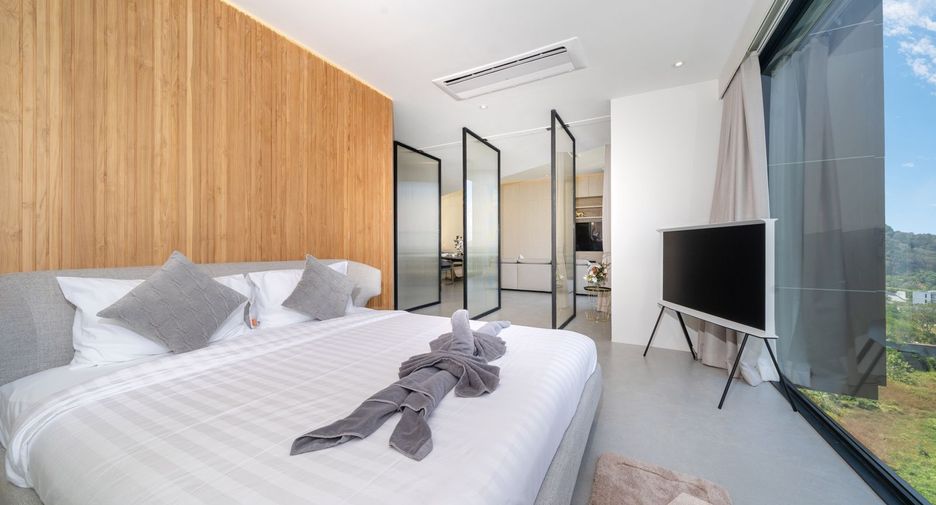 For sale 3 bedrooms condo in Kathu, Phuket