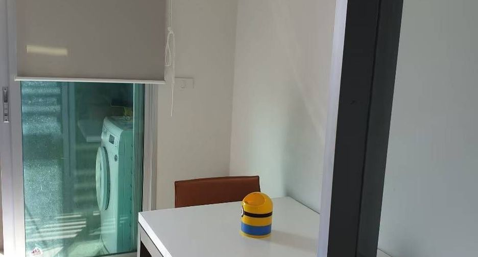 For sale studio condo in Sathon, Bangkok