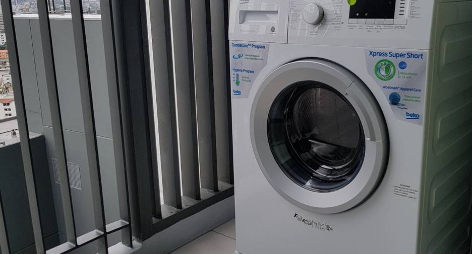 Condo en venta y en alquiler de 1 habitaciones en Khlong Toei, Bangkok