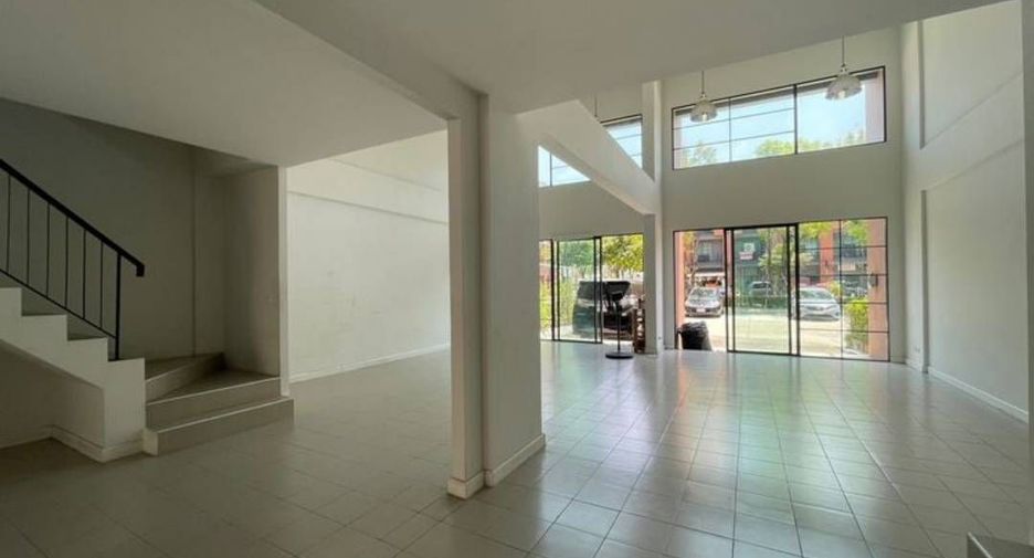 For sale 1 bed retail Space in Nong Khaem, Bangkok