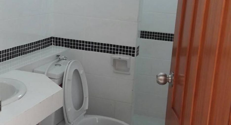 For sale and for rent 3 bedrooms house in Bang Lamung, Chonburi