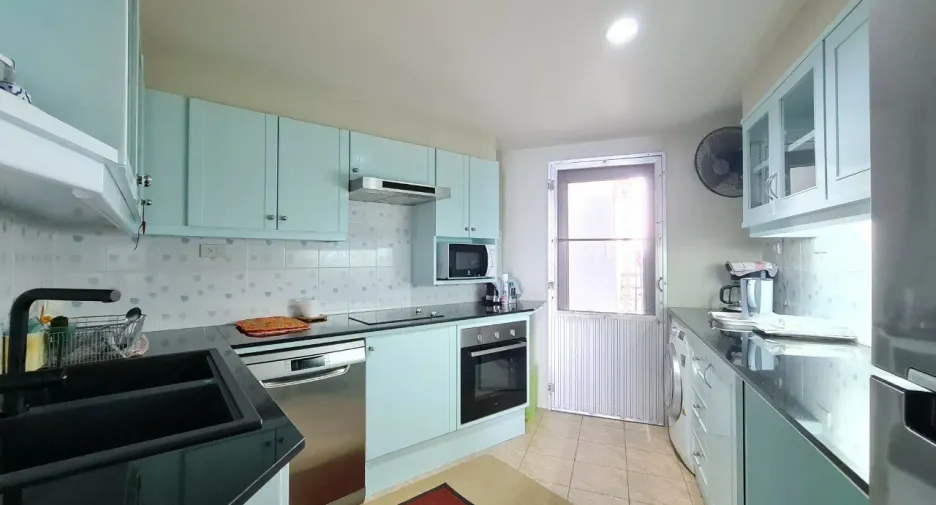 For sale 2 bedrooms condo in Cha Am, Phetchaburi