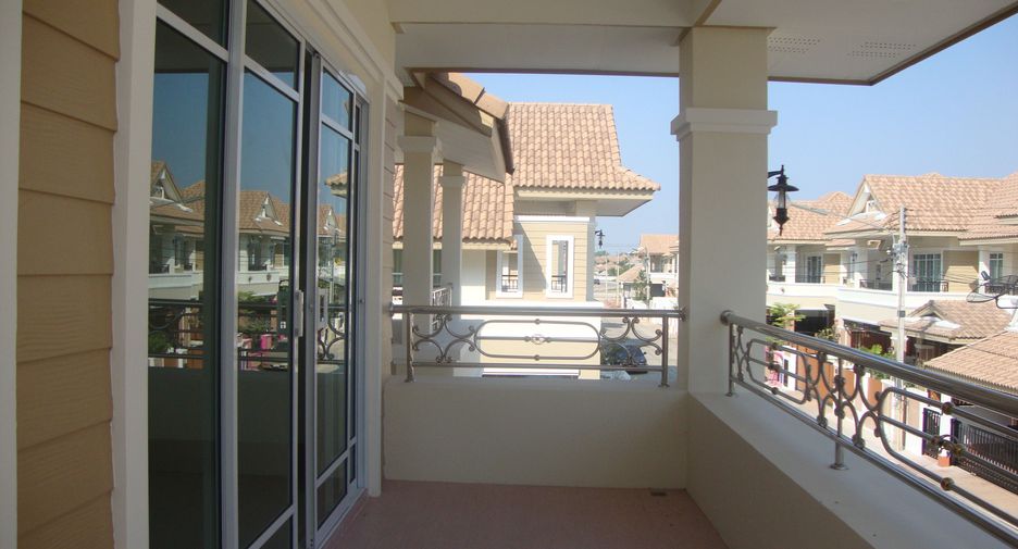 For rent 4 bedrooms house in Mueang Khon Kaen, Khon Kaen