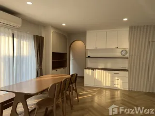 出租 4 卧室 独立屋 在 Mueang Pathum Thani, Pathum Thani
