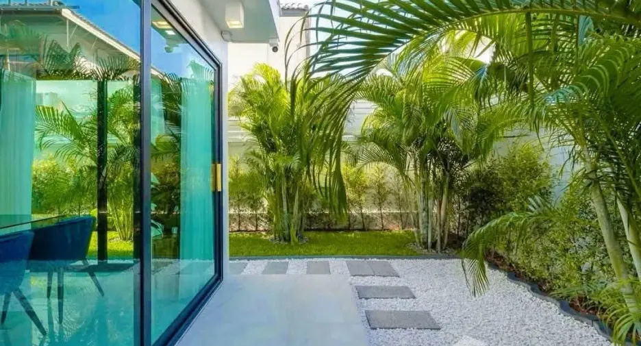 For sale 5 bedrooms villa in Bang Lamung, Chonburi