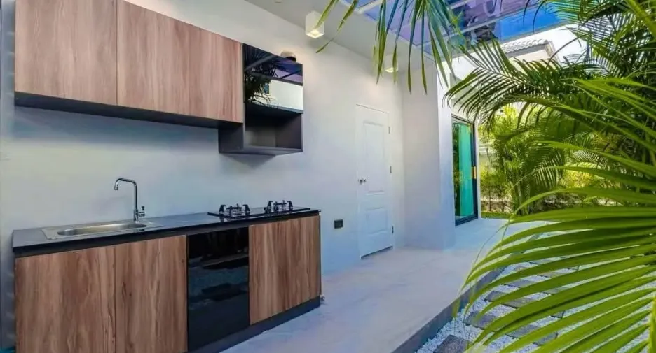 For sale 5 bedrooms villa in Bang Lamung, Chonburi
