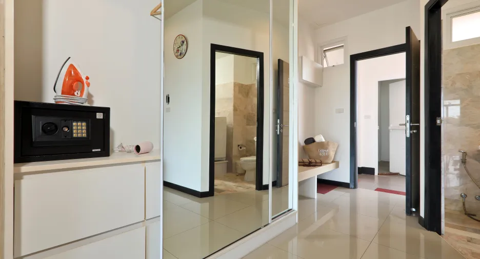 For sale and for rent studio condo in Mueang Phuket, Phuket