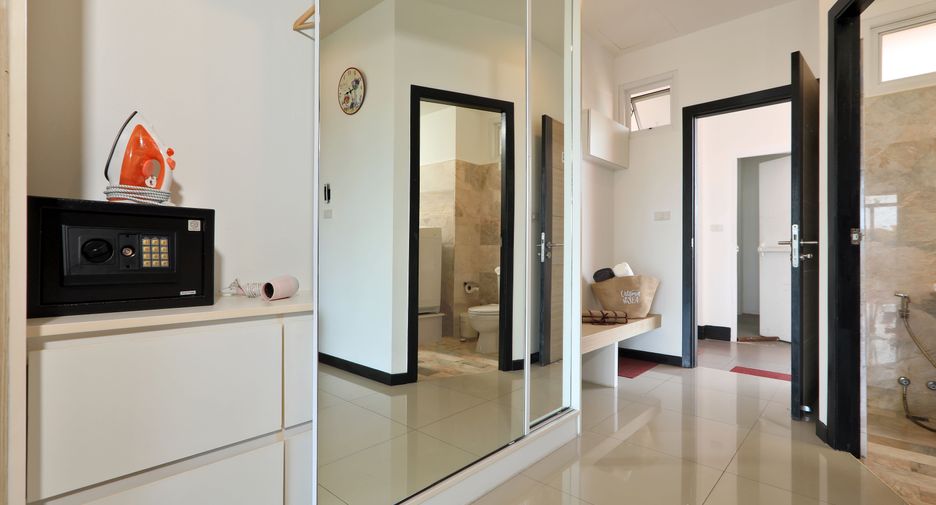 For sale and for rent studio condo in Mueang Phuket, Phuket