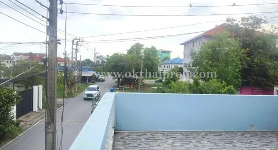 À vendre 3 chambres maison de ville à Phutthamonthon, Nakhon Pathom