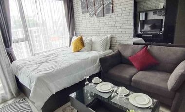 À vendre studio condo à Huai Khwang, Bangkok
