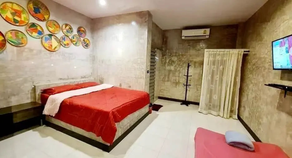 For sale 5 bedrooms villa in Hua Hin, Prachuap Khiri Khan