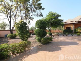 出售 4 卧室 独立屋 在 Mueang Udon Thani, Udon Thani