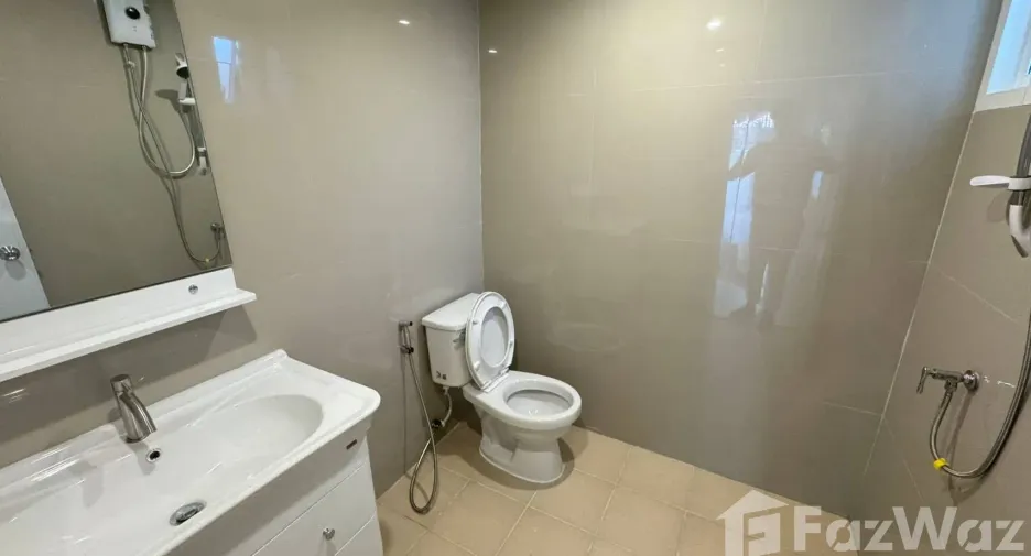 For sale 4 bedrooms house in Bang Lamung, Chonburi