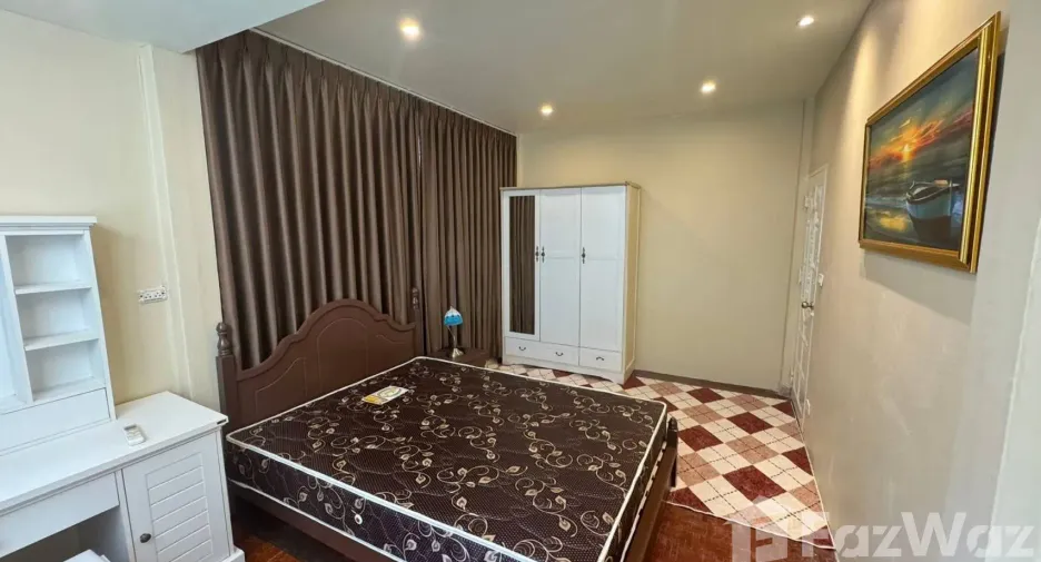 For sale 4 bedrooms house in Bang Lamung, Chonburi