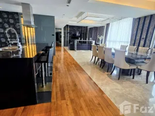 For sale and for rent 3 bedrooms condo in Yan Nawa, Bangkok
