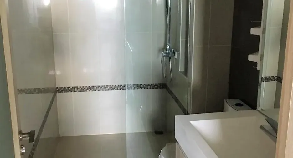 For rent 1 bed condo in Bang Lamung, Chonburi