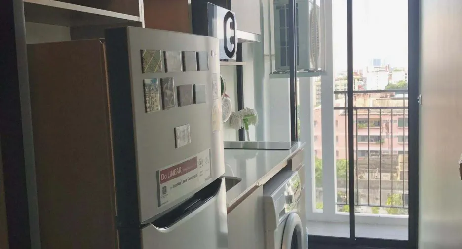 For sale and for rent 1 bed condo in Mueang Samut Prakan, Samut Prakan