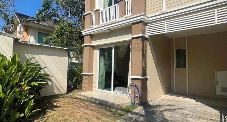For rent 3 bedrooms townhouse in Thalang, Phuket