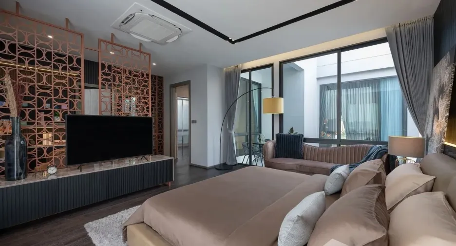 For sale 4 bedrooms house in Bang Khen, Bangkok