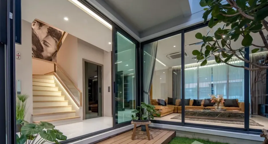 For sale 4 bedrooms house in Bang Khen, Bangkok