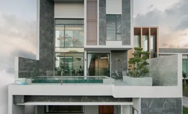 For sale 4 bedrooms house in Bang Khen, Bangkok