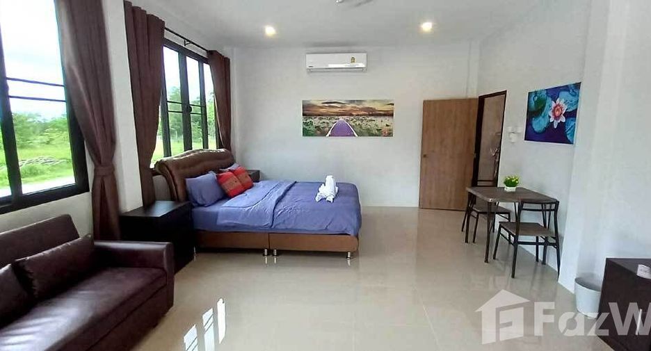 For sale 9 bedrooms house in Kumphawapi, Udon Thani