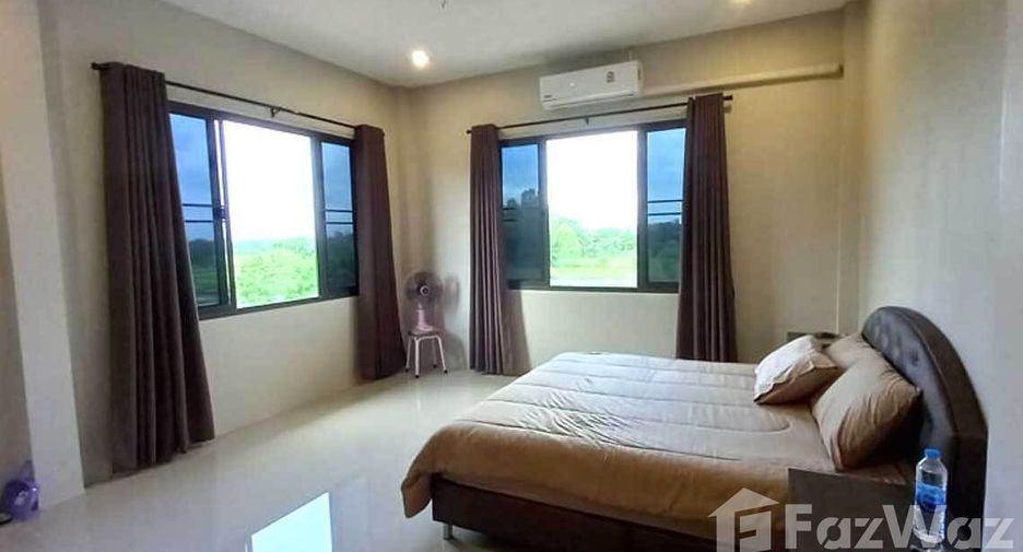 For sale 9 bedrooms house in Kumphawapi, Udon Thani