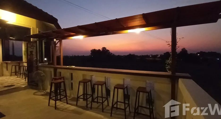 For sale 9 bedrooms house in Kumphawapi, Udon Thani