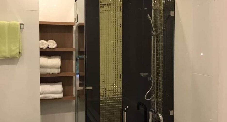 For sale and for rent 1 bed condo in Si Racha, Chonburi