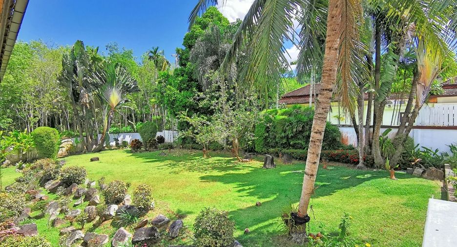 For rent 7 bedrooms villa in Thalang, Phuket
