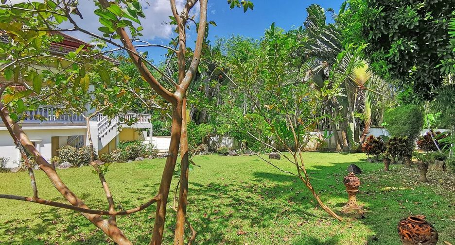For rent 7 bedrooms villa in Thalang, Phuket