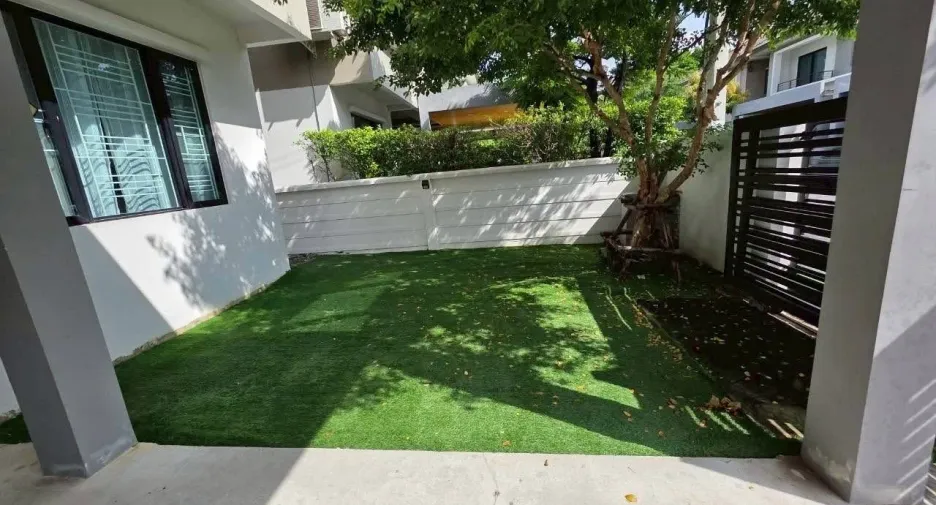 For sale and for rent 3 bedrooms house in Bang Phli, Samut Prakan