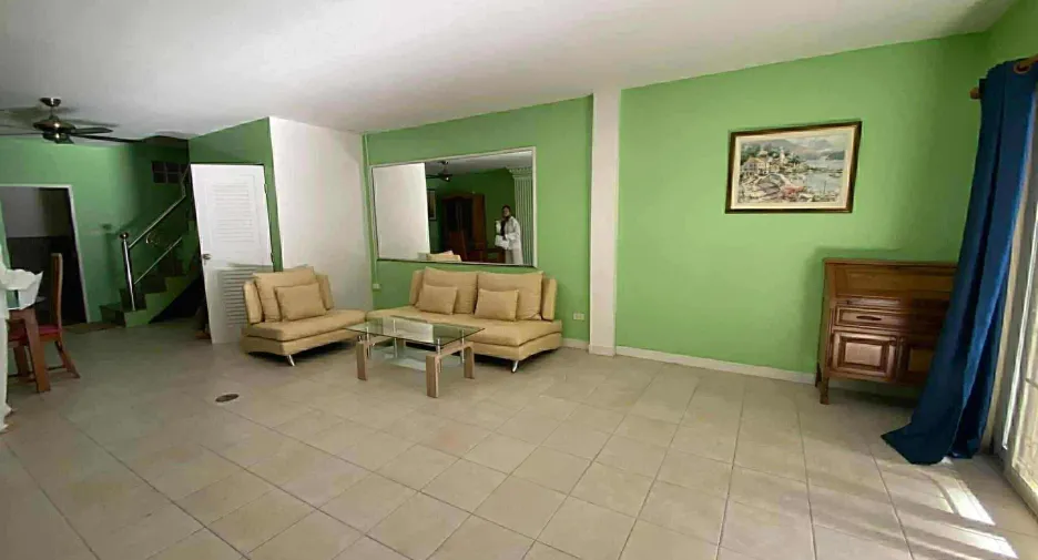 For sale 2 bedrooms townhouse in Bang Lamung, Chonburi