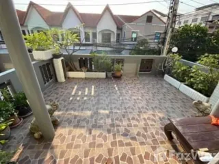 For sale 2 bedrooms townhouse in Bang Lamung, Chonburi