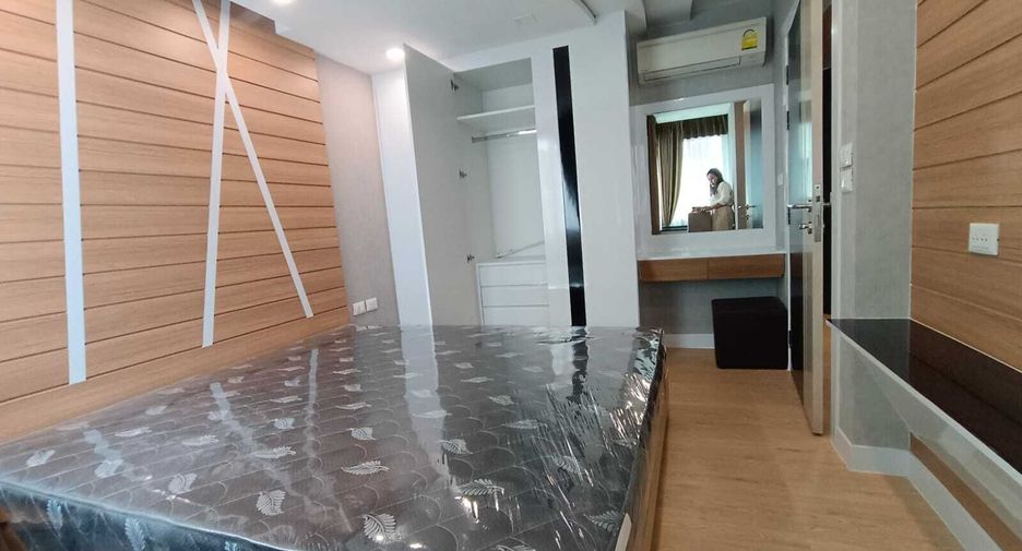 For sale 1 bed condo in Bang Lamung, Chonburi