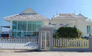 For sale 4 bedrooms house in Hua Hin, Prachuap Khiri Khan