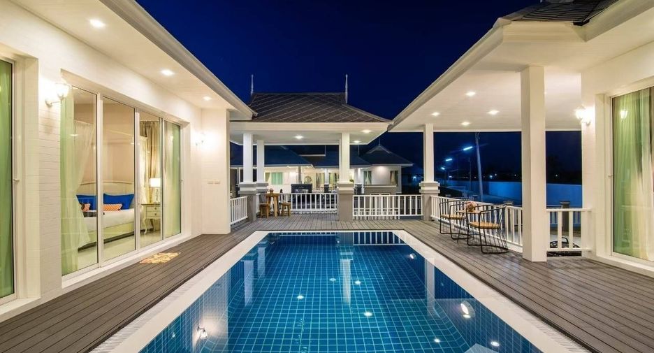 For sale 4 bedrooms house in Hua Hin, Prachuap Khiri Khan