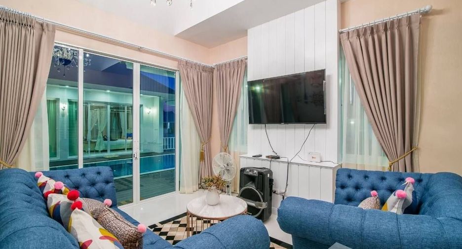 For sale 4 bedrooms house in Hua Hin, Prachuap Khiri Khan